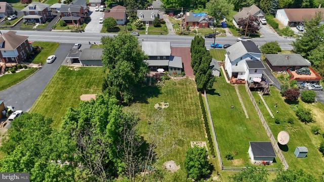 428 W MAIN AVE, Myerstown, PA 17067