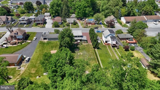 428 W MAIN AVE, Myerstown, PA 17067