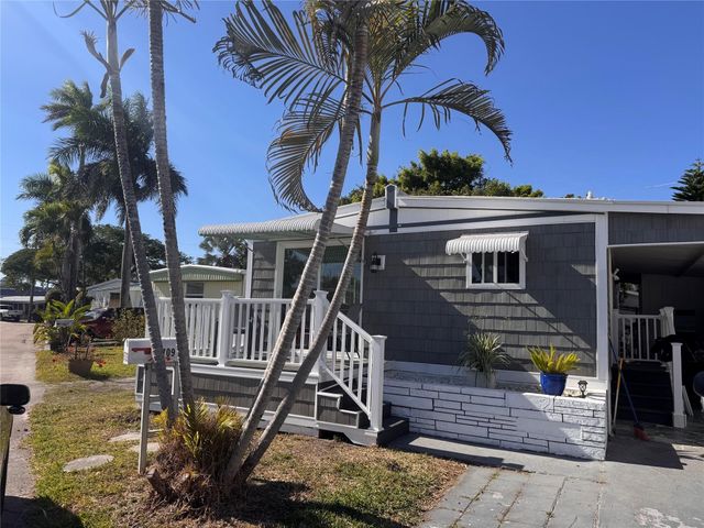 8709 SW 15th Street, Davie, FL 33324