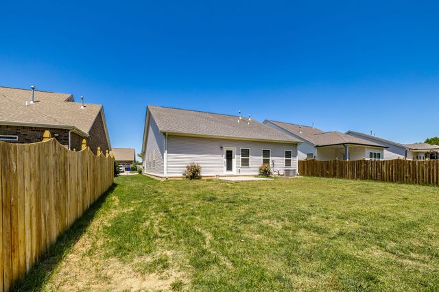 214 Telavera Dr, White House, TN 37188