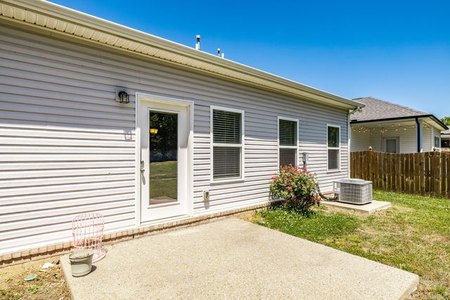 214 Telavera Dr, White House, TN 37188