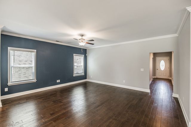 214 Telavera Dr, White House, TN 37188
