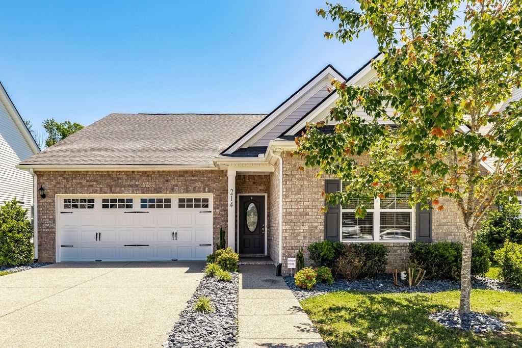 214 Telavera Dr, White House, TN 37188