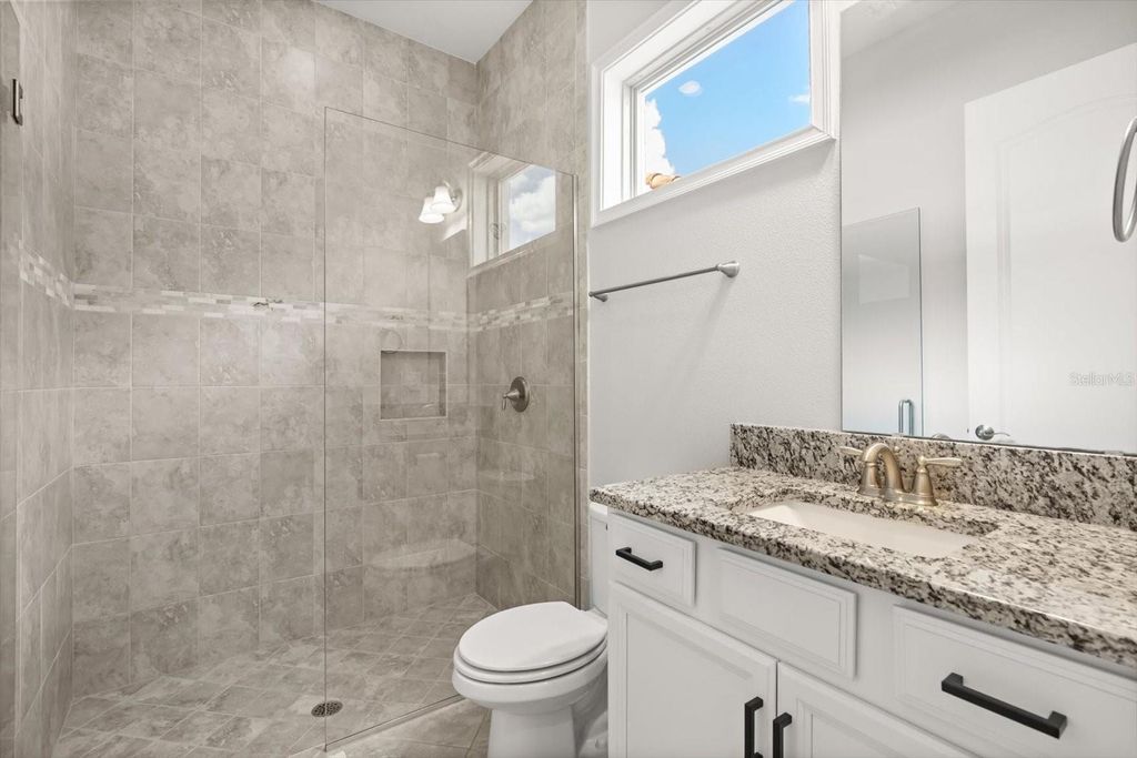 Image 13 of property listing at 10151 HENBURY STREET, Orlando, FL 32832