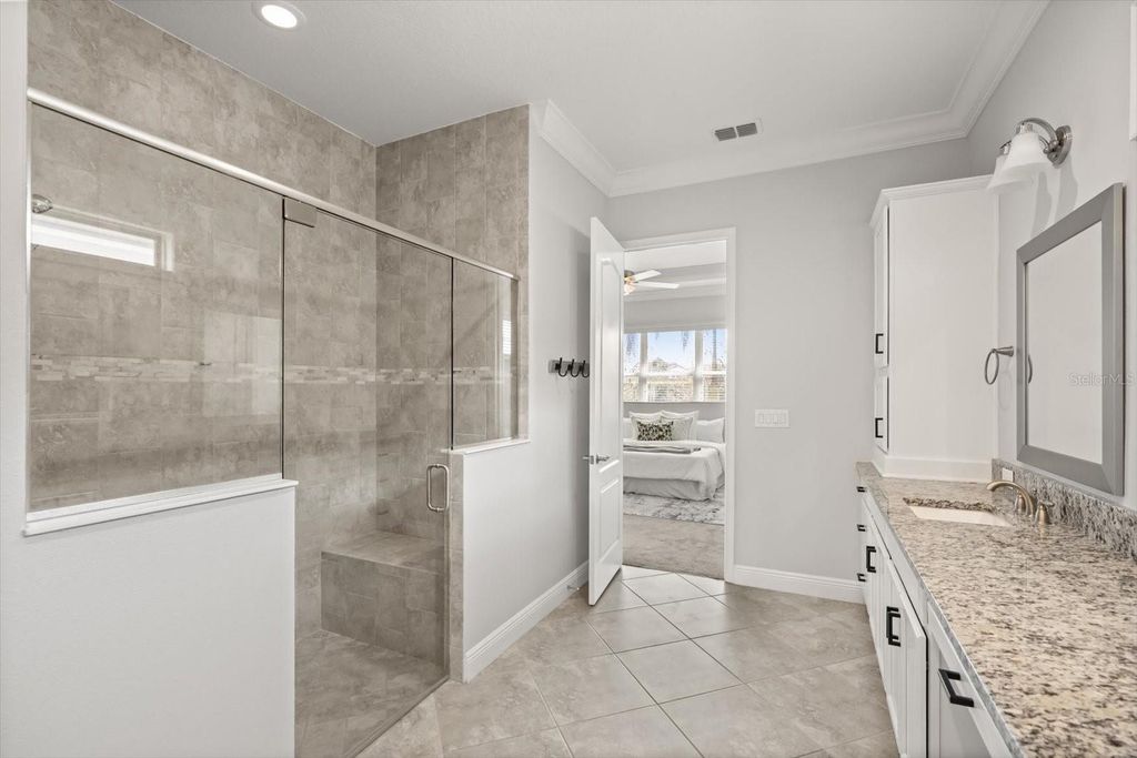 Image 14 of property listing at 10151 HENBURY STREET, Orlando, FL 32832