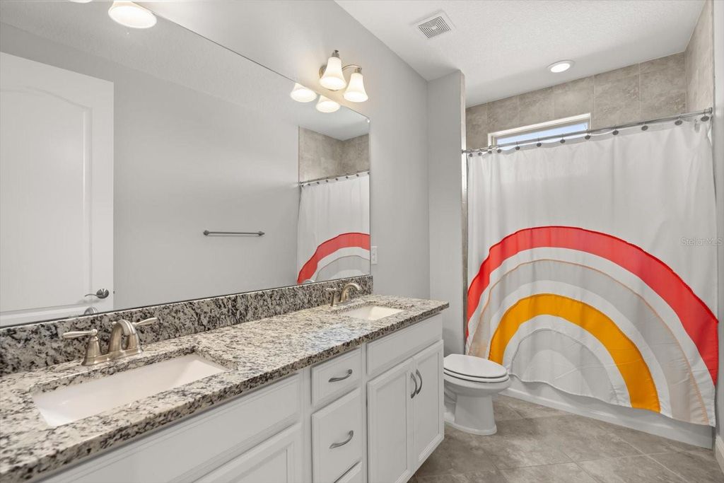 Image 26 of property listing at 10151 HENBURY STREET, Orlando, FL 32832