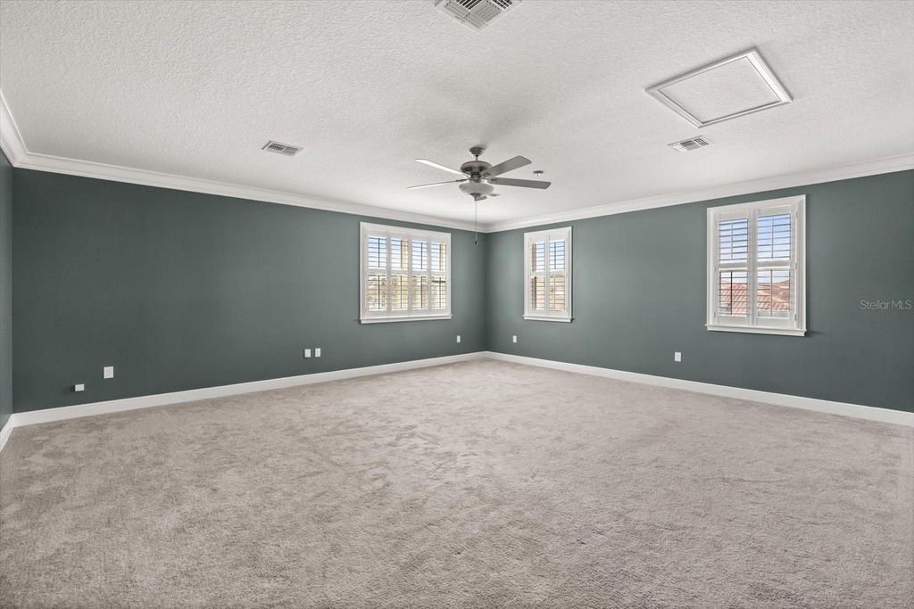 Image 31 of property listing at 10151 HENBURY STREET, Orlando, FL 32832