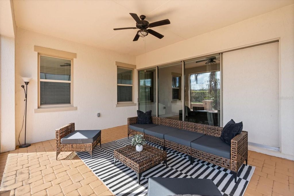 Image 38 of property listing at 10151 HENBURY STREET, Orlando, FL 32832