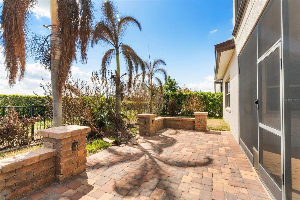 Image 39 of property listing at 10151 HENBURY STREET, Orlando, FL 32832