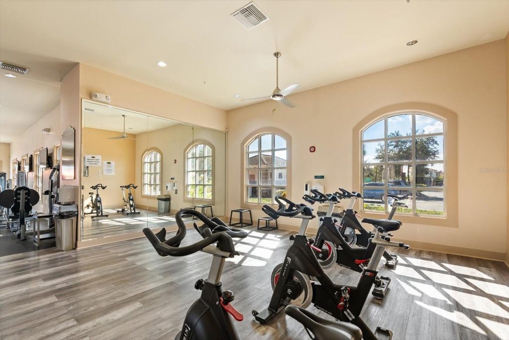 Image 43 of property listing at 10151 HENBURY STREET, Orlando, FL 32832