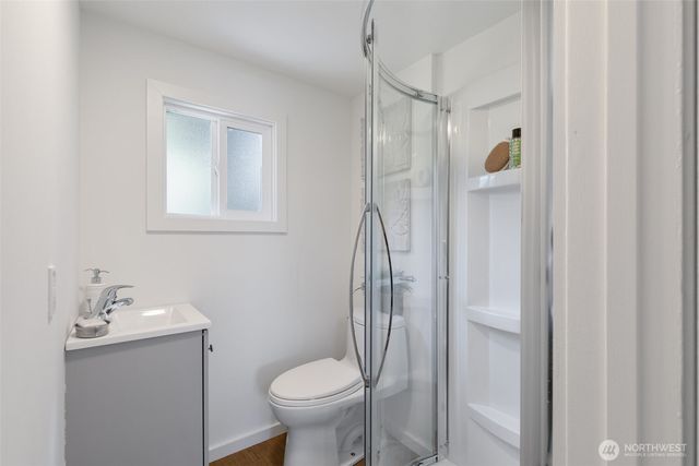 9001 28th Avenue NW, Seattle, WA 98117