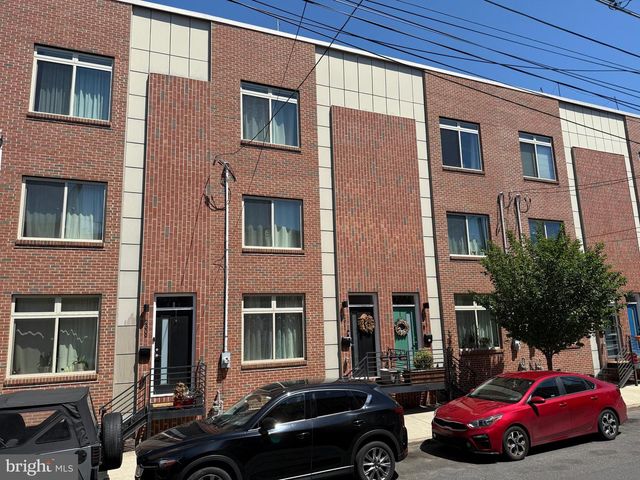 2302 E ALBERT STREET, Philadelphia, PA 19125