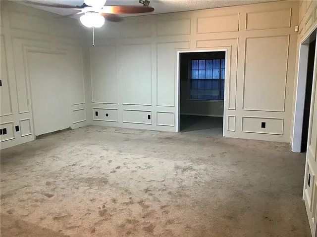 613 Trail View Lane, Garland, TX 75043
