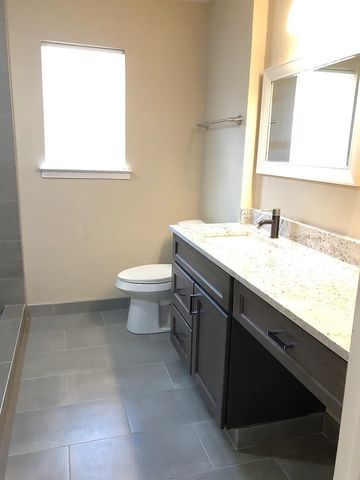 613 Trail View Lane, Garland, TX 75043