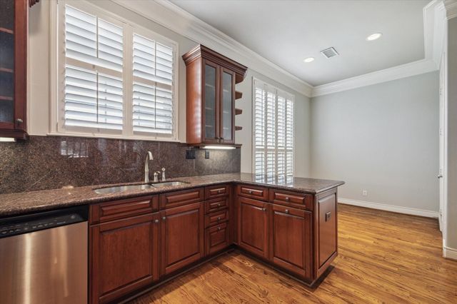 2943 Brompton Square Drive, Houston, TX 77025