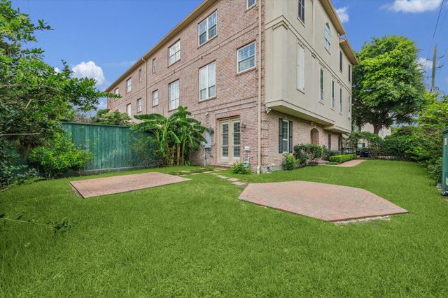 2943 Brompton Square Drive, Houston, TX 77025