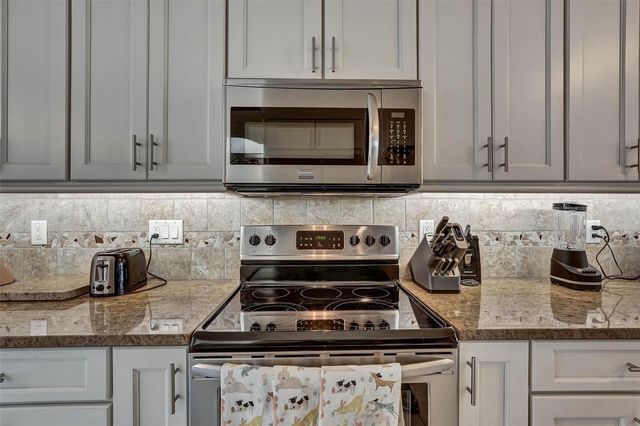 4570 PINEBROOK CIRCLE CIRCLE 404, Bradenton, FL 34209