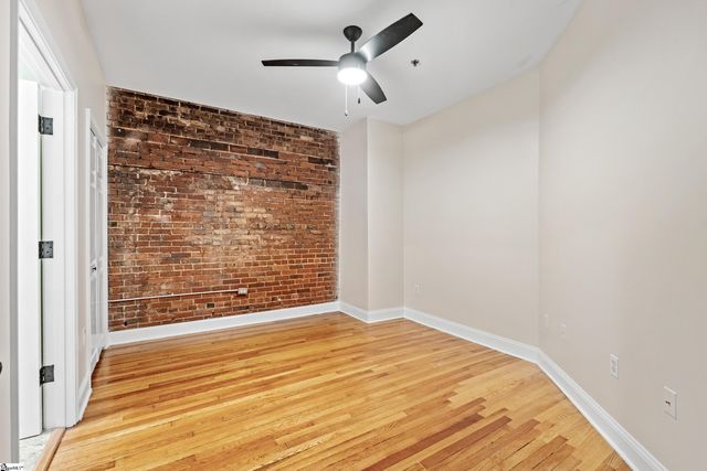 233 N Main Street Unit 302, Greenville, SC 29601