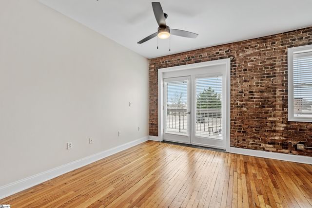 233 N Main Street Unit 302, Greenville, SC 29601