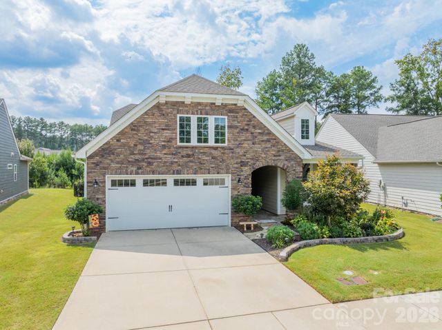 128 Picasso Trail, Mount Holly, NC 28120