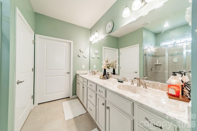 128 Picasso Trail, Mount Holly, NC 28120