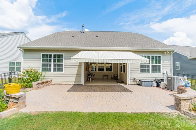 128 Picasso Trail, Mount Holly, NC 28120
