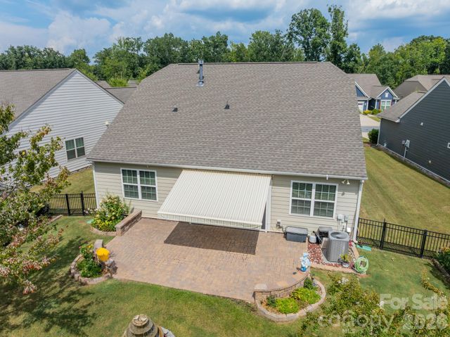 128 Picasso Trail, Mount Holly, NC 28120