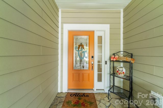 128 Picasso Trail, Mount Holly, NC 28120