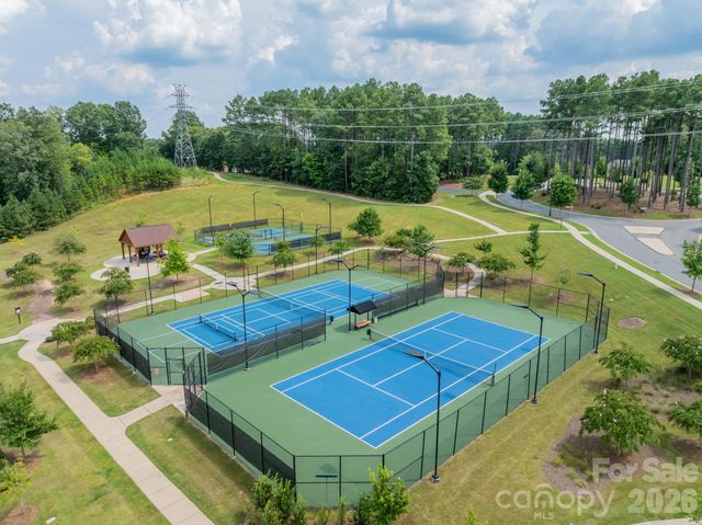 128 Picasso Trail, Mount Holly, NC 28120