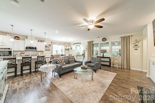 128 Picasso Trail, Mount Holly, NC 28120