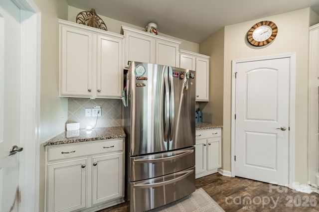 128 Picasso Trail, Mount Holly, NC 28120