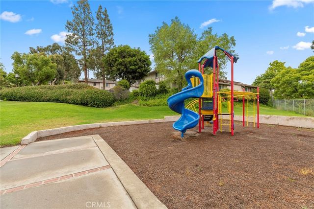 6530 Shady Gate 32, Yorba Linda, CA 92886