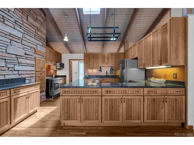 8057 Bannock Dr, Larkspur, CO 80118
