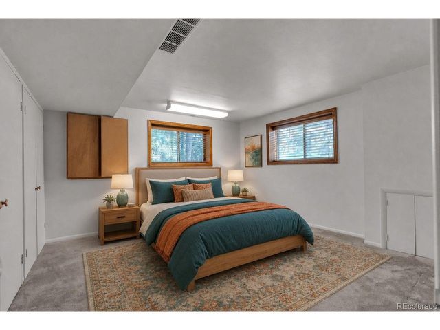 8057 Bannock Dr, Larkspur, CO 80118