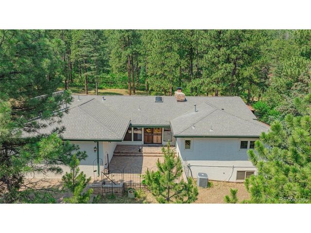 8057 Bannock Dr, Larkspur, CO 80118