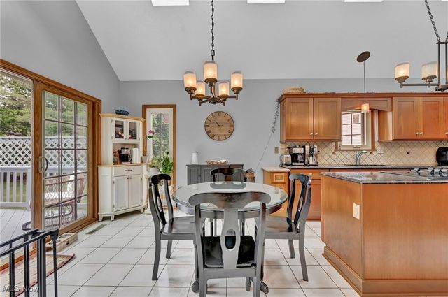 14896 Britannia Court, Strongsville, OH 44149