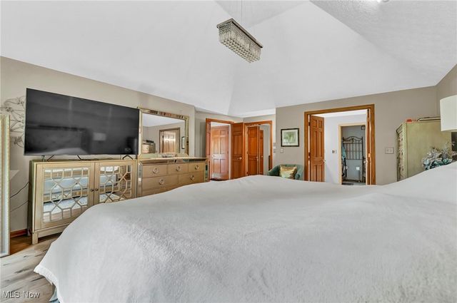 14896 Britannia Court, Strongsville, OH 44149