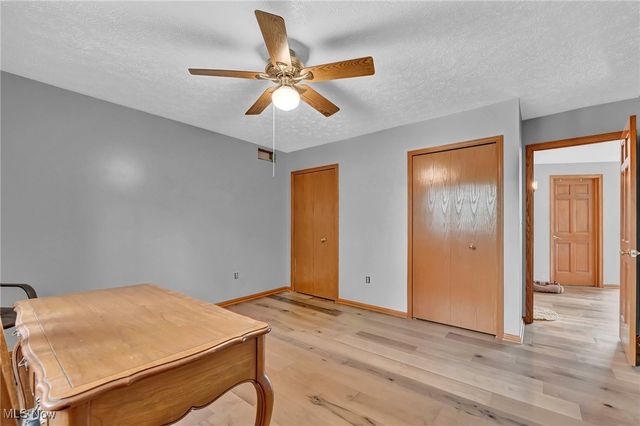 14896 Britannia Court, Strongsville, OH 44149