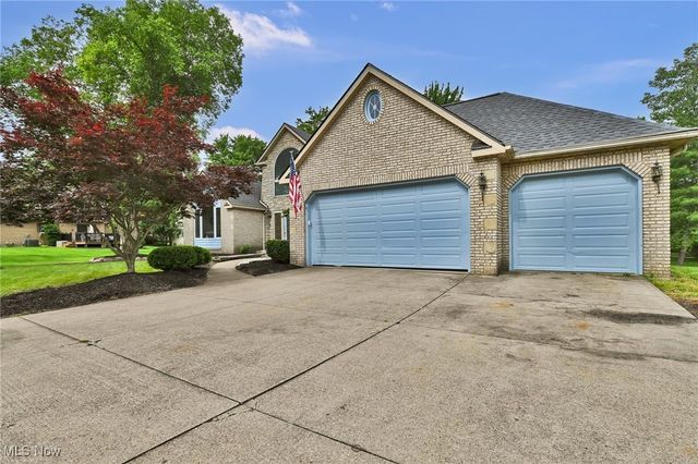 14896 Britannia Court, Strongsville, OH 44149