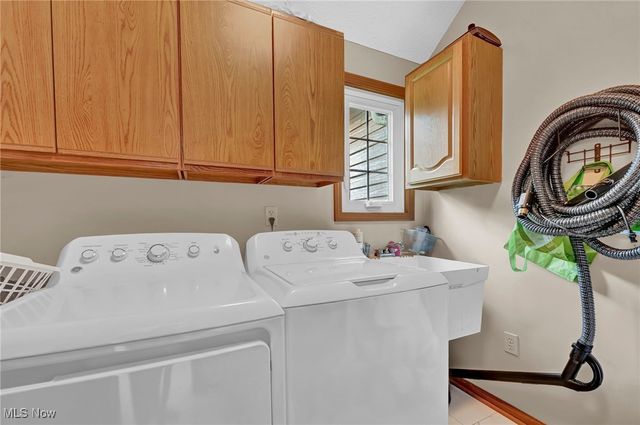 14896 Britannia Court, Strongsville, OH 44149