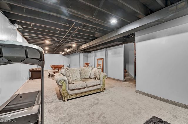 14896 Britannia Court, Strongsville, OH 44149