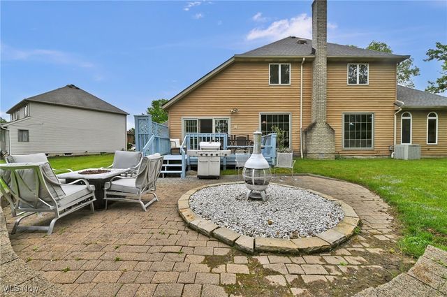 14896 Britannia Court, Strongsville, OH 44149