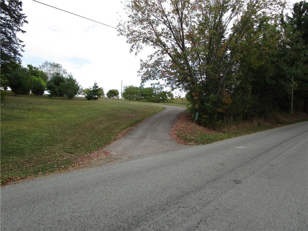 553 dick road, Connoquenessing Twp, PA 16001