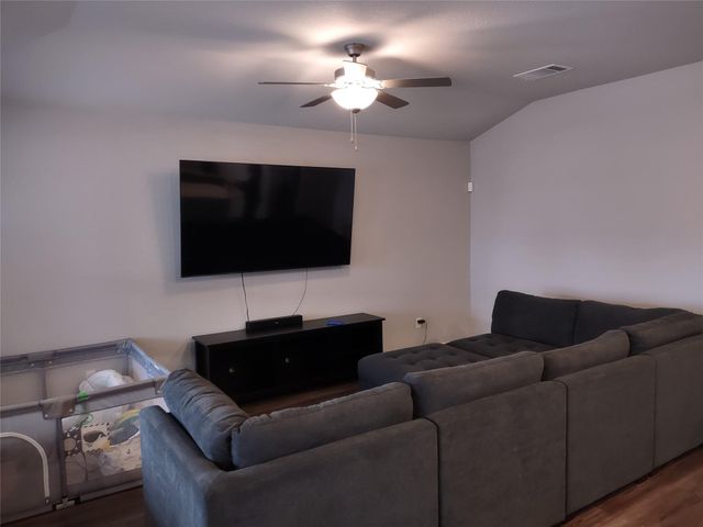 1036 View DR, Georgetown, TX 78628