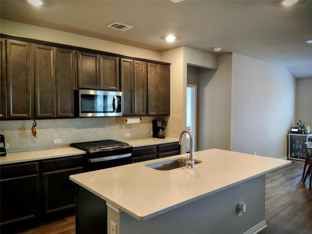 1036 View DR, Georgetown, TX 78628