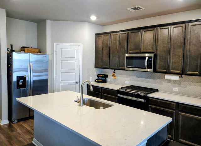 1036 View DR, Georgetown, TX 78628