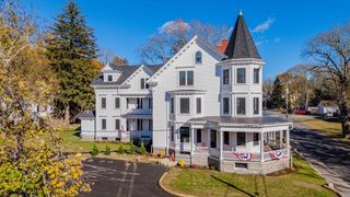 16 Water St. A, Freetown, MA 02702