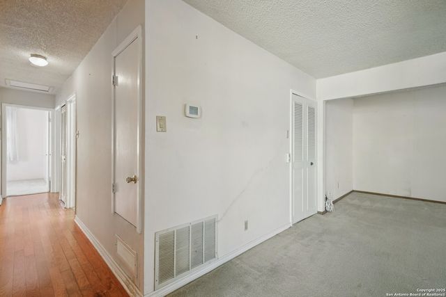 162 Pleasant Valley, San Antonio, TX 78227