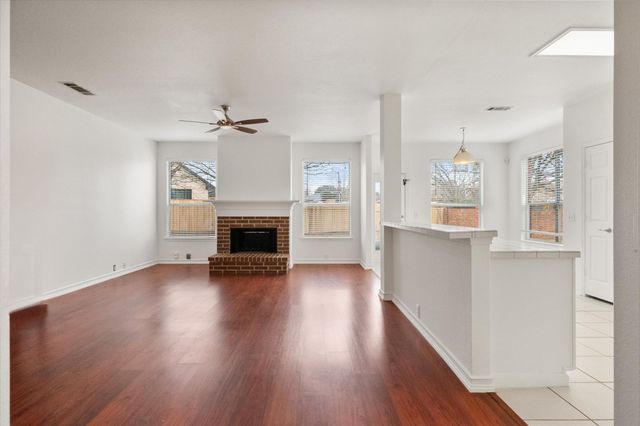 100 Ponciana Drive, Euless, TX 76039