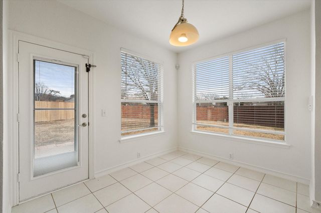 100 Ponciana Drive, Euless, TX 76039